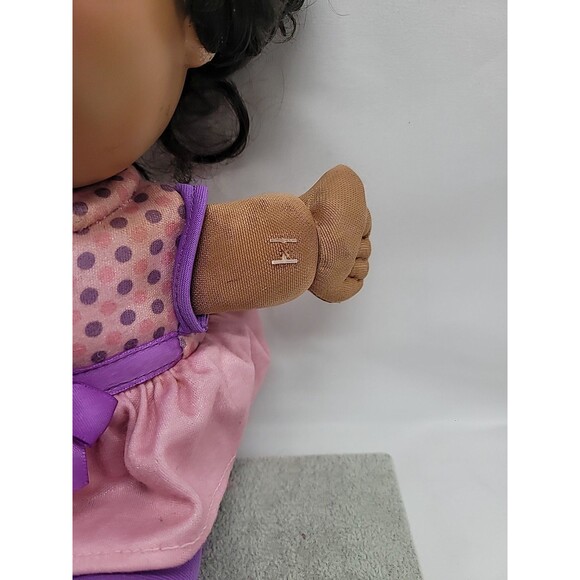 Cabbage Patch Kids Deluxe Babble ‘n Sing Toddler, 11” CPK Talks Sings - Picture 4 of 16